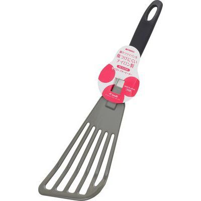 y[ւł̔iz PCnhiC o^[r[^[