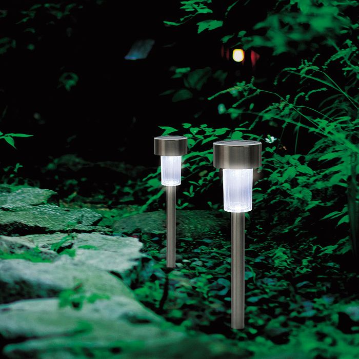 総合ネット通販 タンタンショップ / ソーラー式LEDガーデンライト5本  